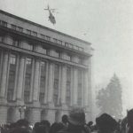 ceausescu_helicopter_leaving